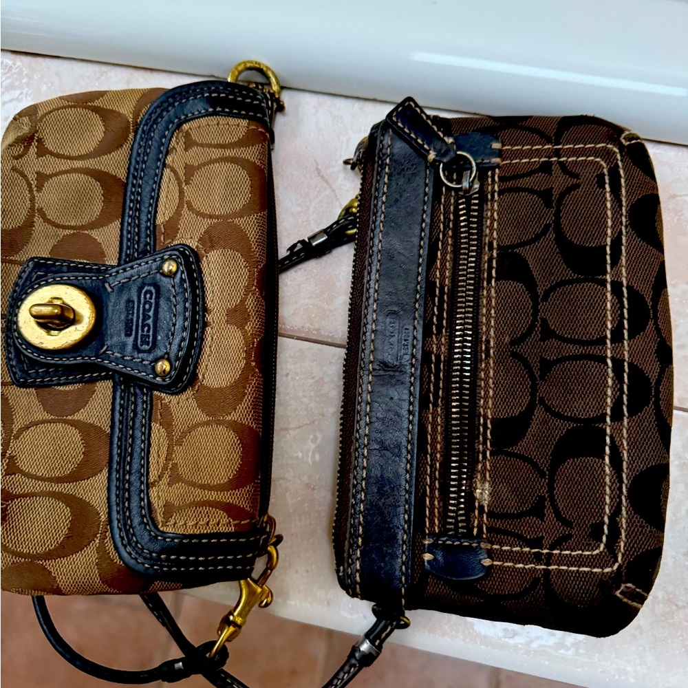 Coach gorgeous little bags, each 40$